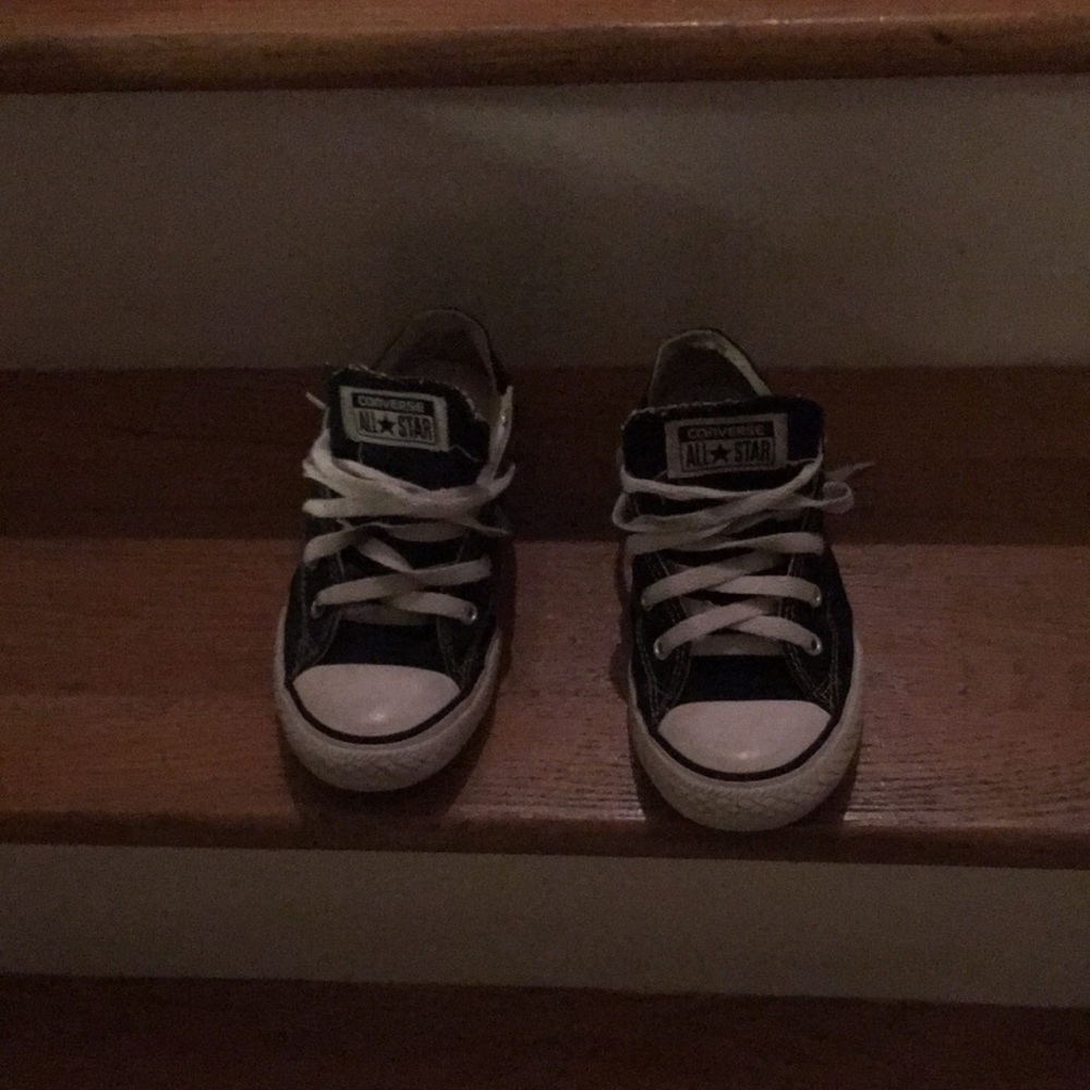 Converse  All Star girl’s sneakers Size 2.5